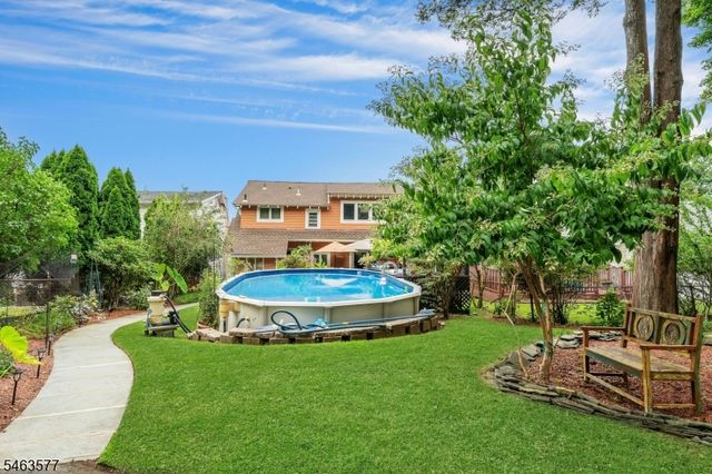 17 Floyd Rd, Verona Twp., NJ 07044