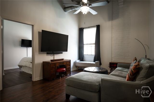 269 N Hull Street 202, Athens, GA 30601