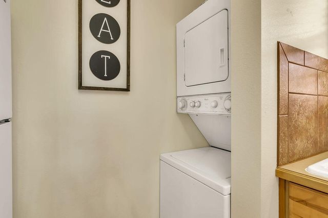 10 Olivia Court 105b, Branson West, MO 65737