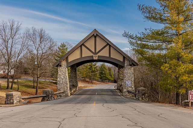 10 Olivia Court 105b, Branson West, MO 65737