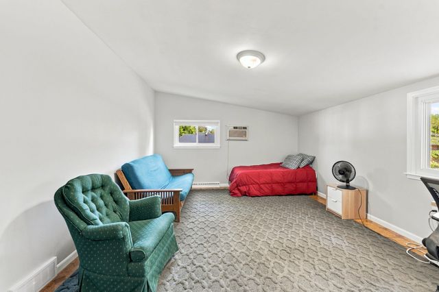 94 Florence Rd, Lowell, MA 01851