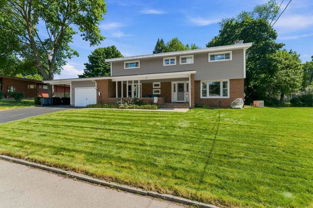 94 Florence Rd, Lowell, MA 01851