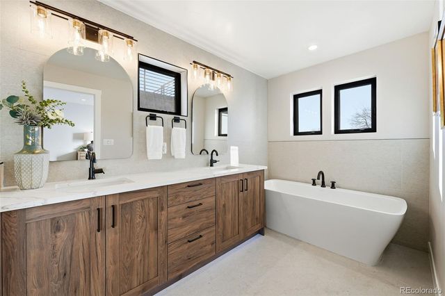 2186 S Sherman Street, Denver, CO 80210