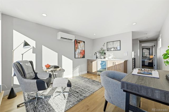 2186 S Sherman Street, Denver, CO 80210