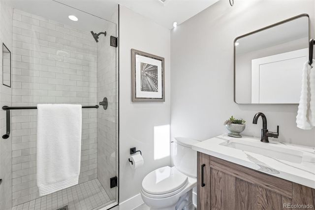 2186 S Sherman Street, Denver, CO 80210