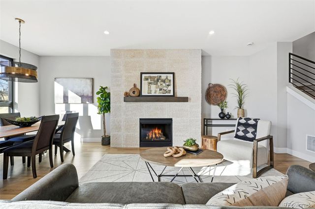 2186 S Sherman Street, Denver, CO 80210