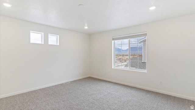68 N PROVO RIVER RD, Saratoga Springs, UT 84045