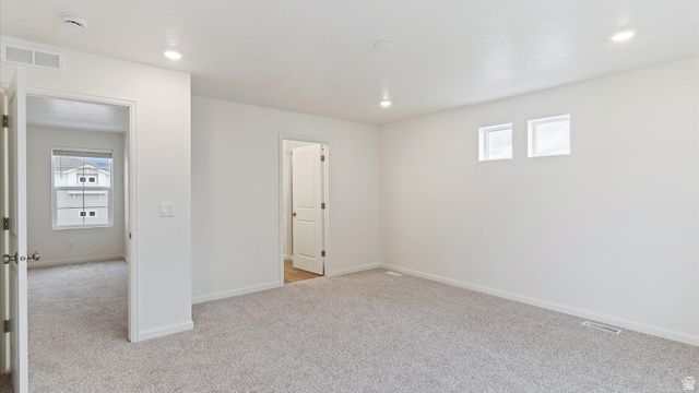 68 N PROVO RIVER RD, Saratoga Springs, UT 84045