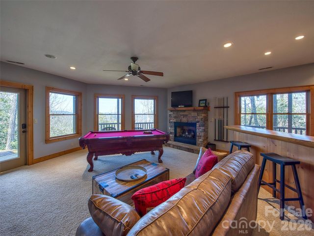 53 Kamama Trail, Maggie Valley, NC 28751