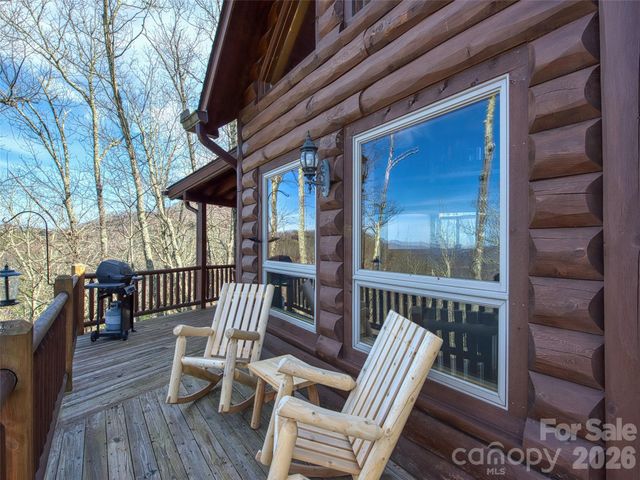 53 Kamama Trail, Maggie Valley, NC 28751