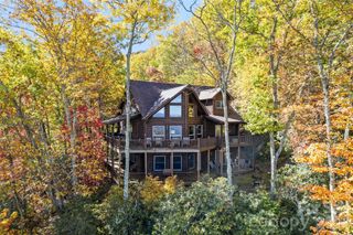 53 Kamama Trail, Maggie Valley, NC 28751