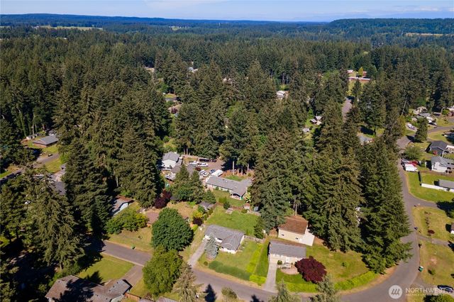 5016 Tri Lake Loop SE, Olympia, WA 98513