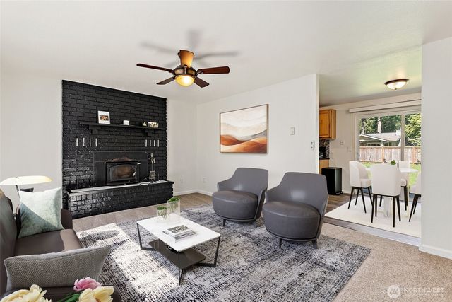 5016 Tri Lake Loop SE, Olympia, WA 98513