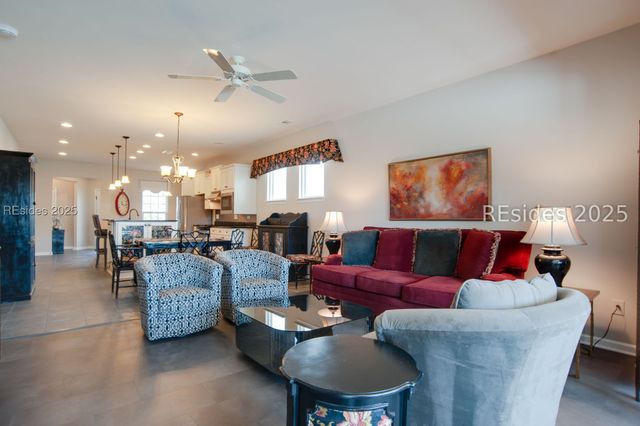 399 Heathwood Dr, Okatie, SC 29909