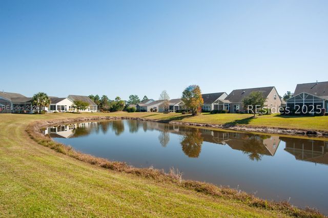 399 Heathwood Dr, Okatie, SC 29909