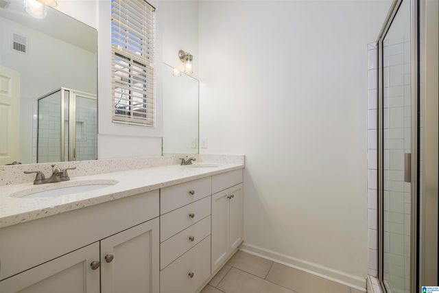 3713 6TH AVENUE, Birmingham, AL 35222