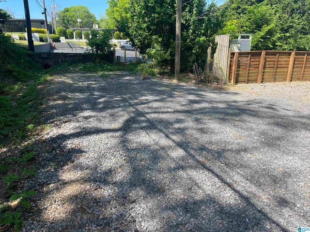 3713 6TH AVENUE, Birmingham, AL 35222