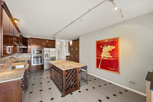 16901 Ennerdale Avenue, Lockport, IL 60441