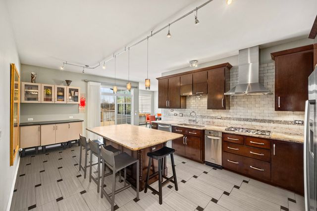 16901 Ennerdale Avenue, Lockport, IL 60441