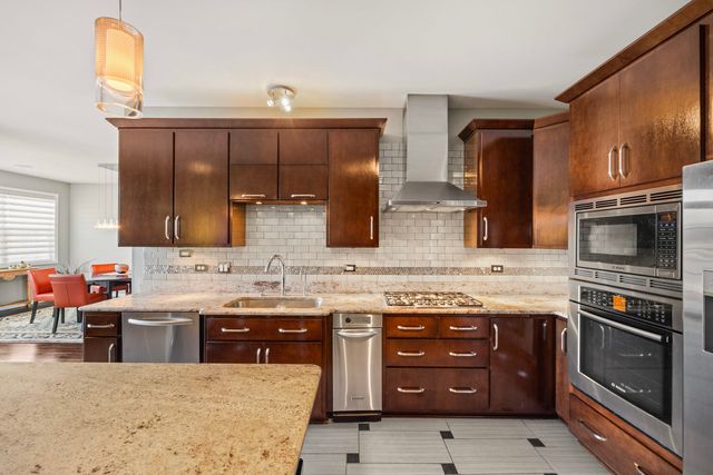 16901 Ennerdale Avenue, Lockport, IL 60441