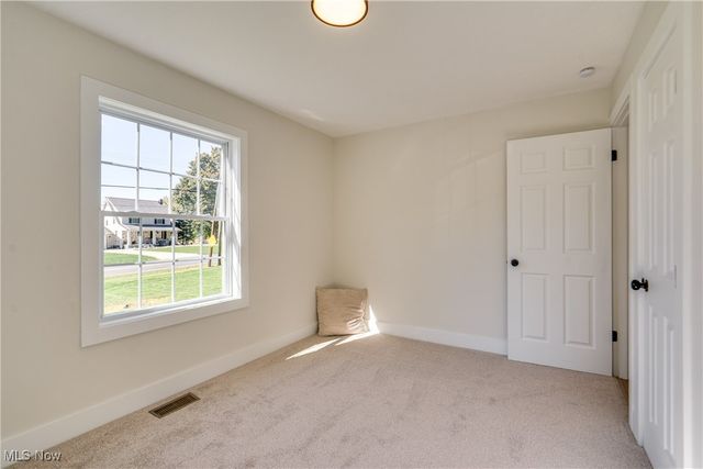 1470 Congress Lake Road, Mogadore, OH 44260