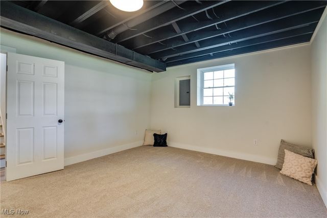 1470 Congress Lake Road, Mogadore, OH 44260