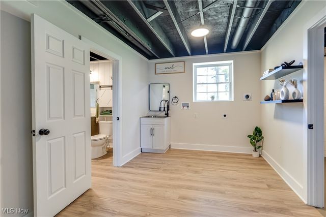 1470 Congress Lake Road, Mogadore, OH 44260