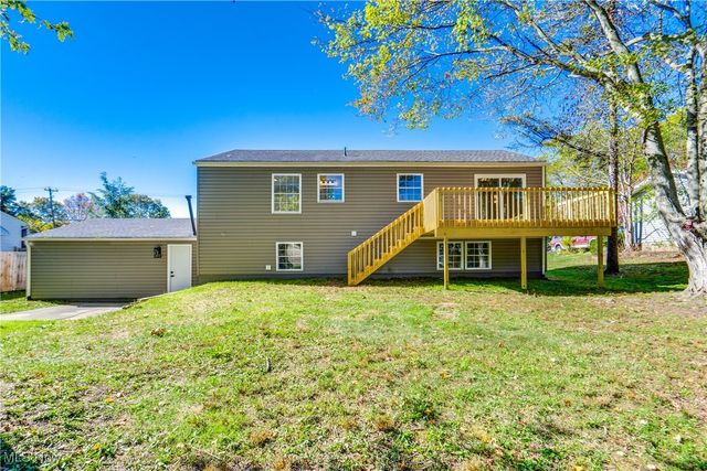 1470 Congress Lake Road, Mogadore, OH 44260