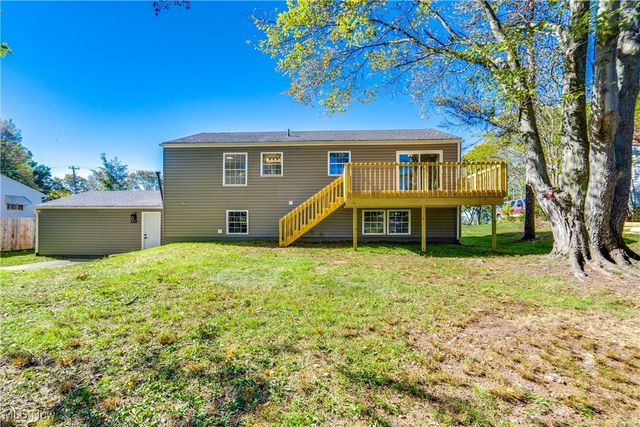 1470 Congress Lake Road, Mogadore, OH 44260