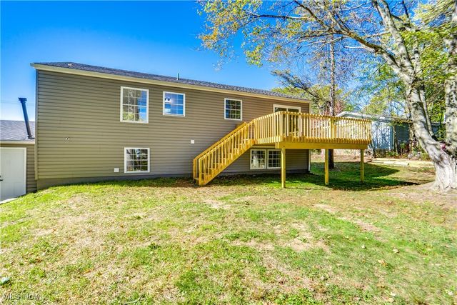 1470 Congress Lake Road, Mogadore, OH 44260