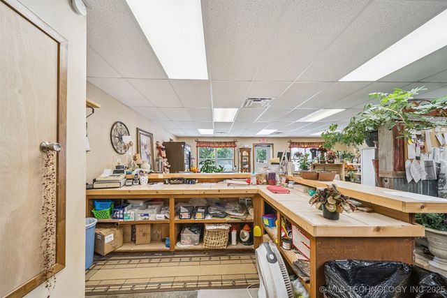 421 E Commercial Street, Inola, OK 74036