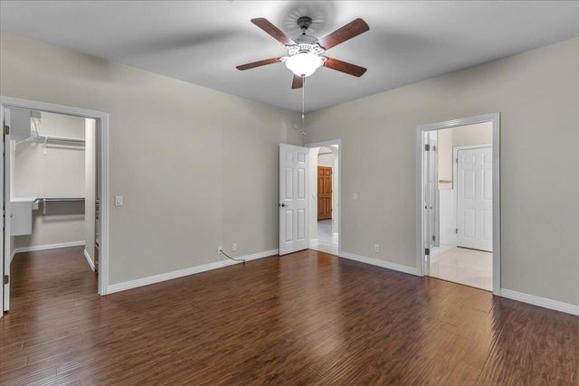 11558 Spicewood PKWY 18, Austin, TX 78750