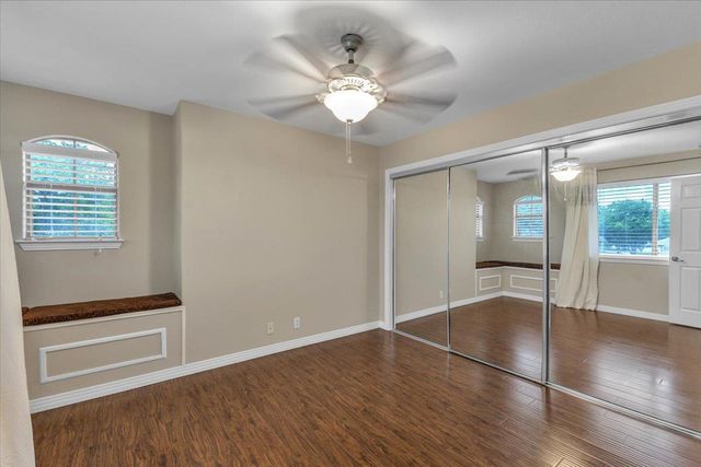 11558 Spicewood PKWY 18, Austin, TX 78750