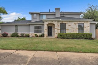 11558 Spicewood PKWY 18, Austin, TX 78750