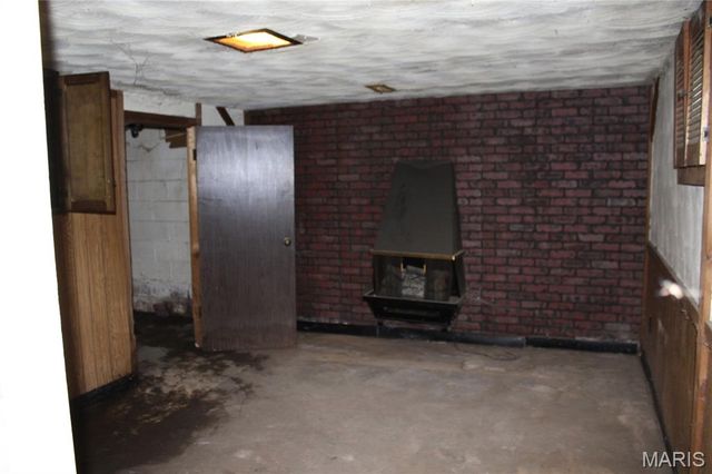 2505 Hood Avenue, St Louis, MO 63114