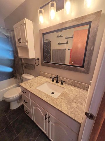 3108 Thomas Avenue, Grove City, OH 43123