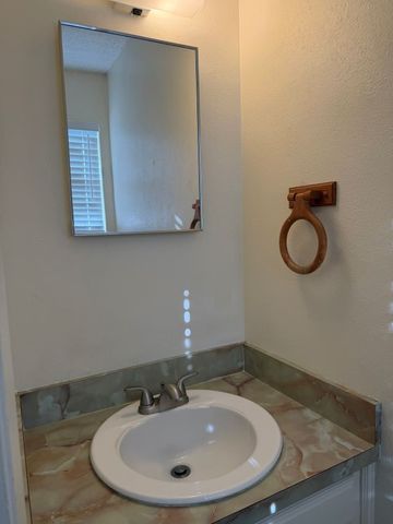 3045 Monroe Street, Commerce, TX 75428
