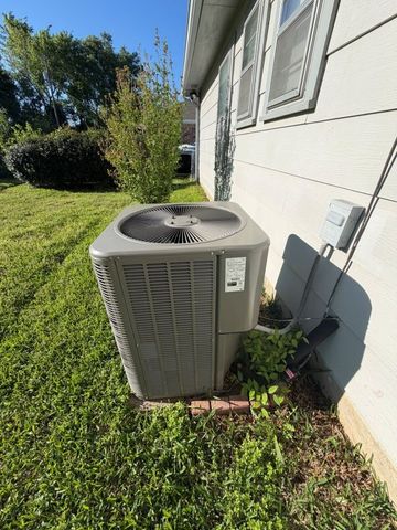 3045 Monroe Street, Commerce, TX 75428