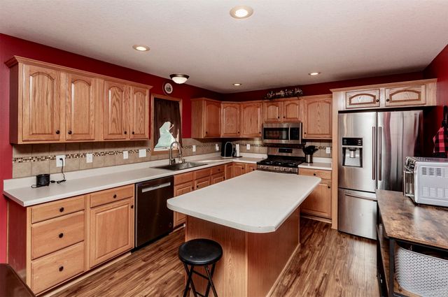 1602 3rd Avenue SW, Altoona, IA 50009