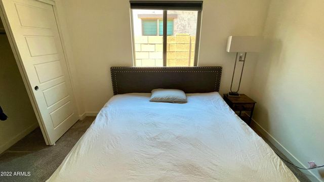 19460 N 27th Place, Phoenix, AZ 85050