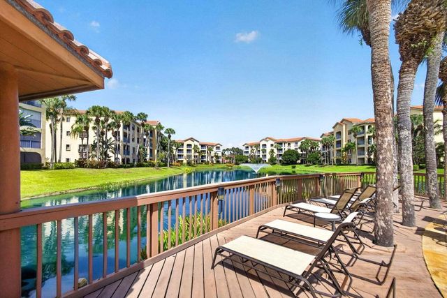 500 UNO LAGO Drive 201, Juno Beach, FL 33408