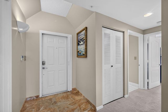 500 UNO LAGO Drive 201, Juno Beach, FL 33408
