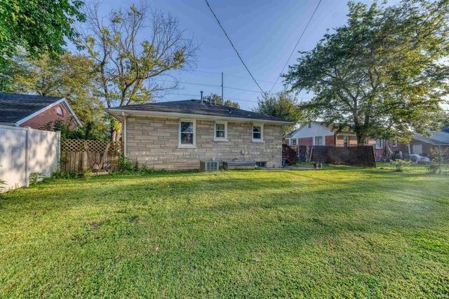 3220 Pollack Avenue, Evansville, IN 47714