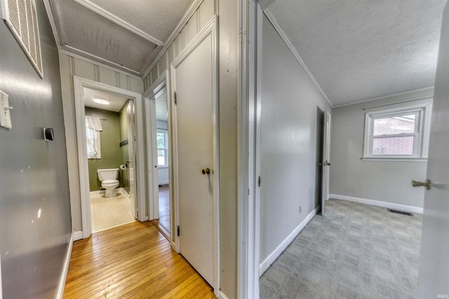 3220 Pollack Avenue, Evansville, IN 47714