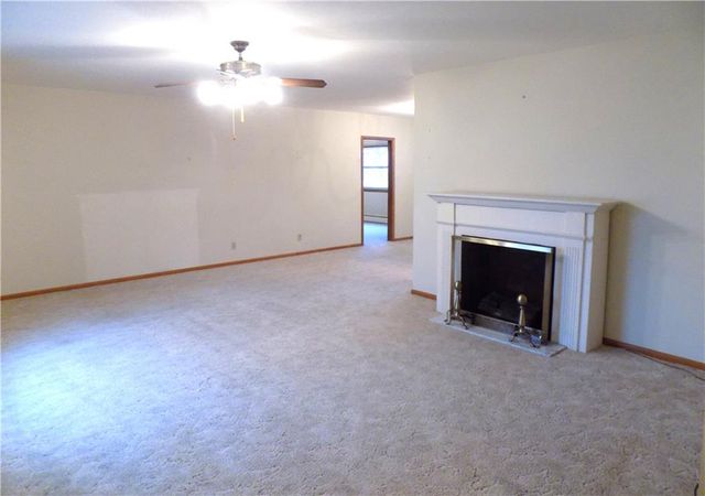 1444 S Elm Street, Ottawa, KS 66067