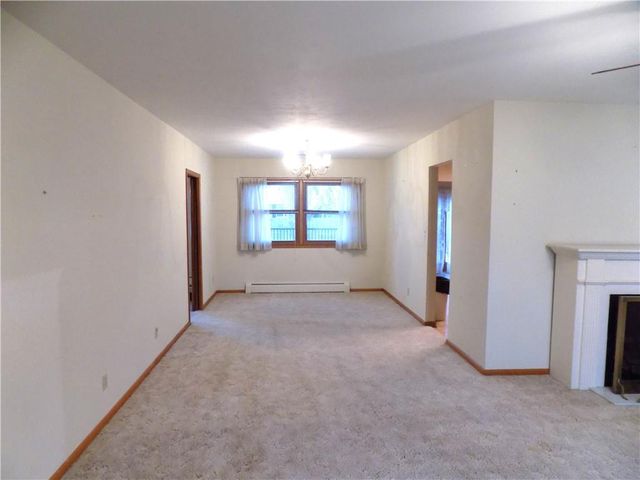 1444 S Elm Street, Ottawa, KS 66067