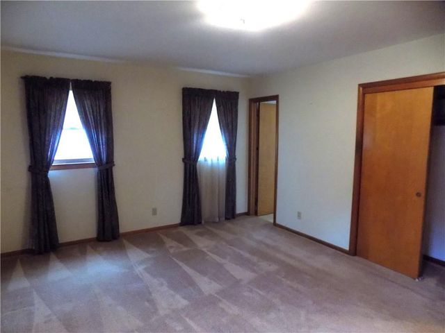 1444 S Elm Street, Ottawa, KS 66067