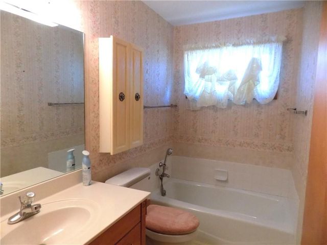 1444 S Elm Street, Ottawa, KS 66067