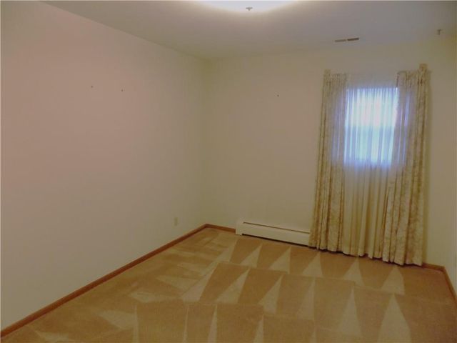 1444 S Elm Street, Ottawa, KS 66067