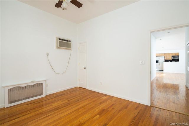 14811 10th Avenue, Whitestone, NY 11357